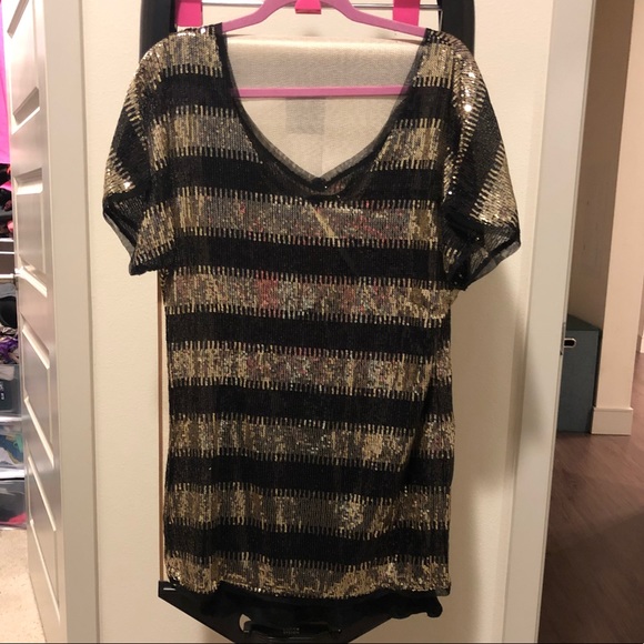 Guess by Marciano dress - Picture 2 of 4